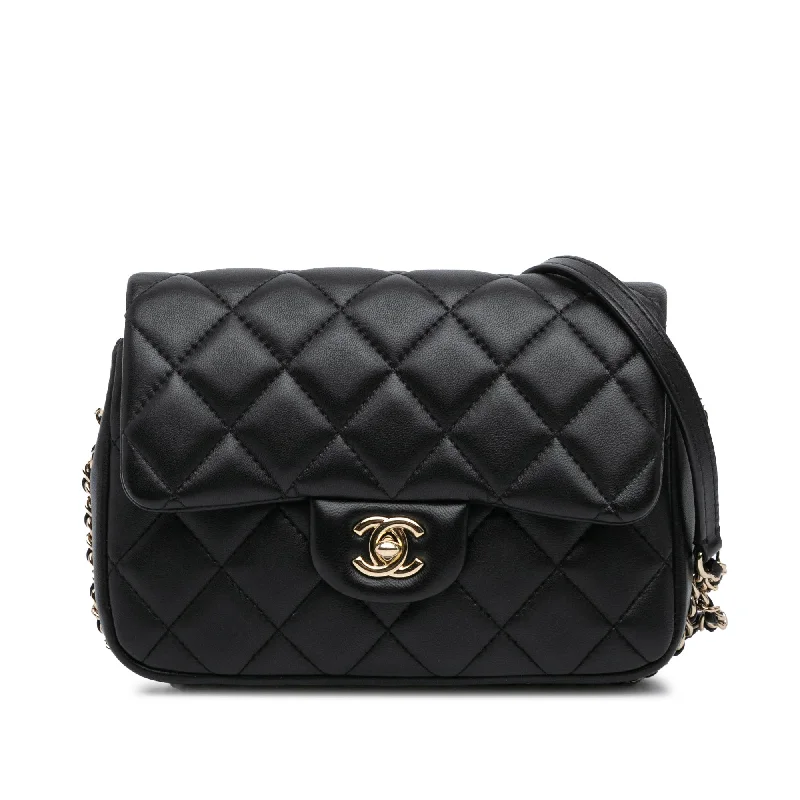 Chanel Medium Tote Bag for Office LadiesBlack Chanel Small Quilted Lambskin My Precious Pearls Flap Crossbody Bag