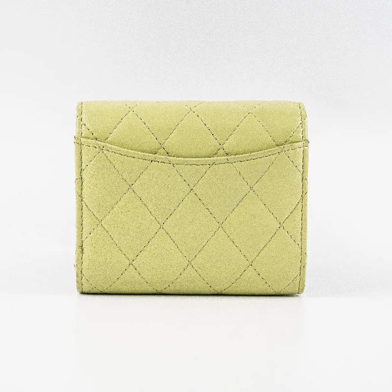 Chanel Colorful Handbag for Spring OutfitsChanel Compact Wallet Green