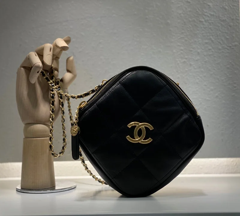 Chanel Handbag with Adjustable Strap for ComfortBC - CHANEL Bags - 060