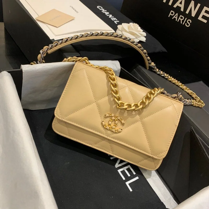 Chanel Lightweight Handbag for Daily ErrandsBC - CHANEL Bags - 105