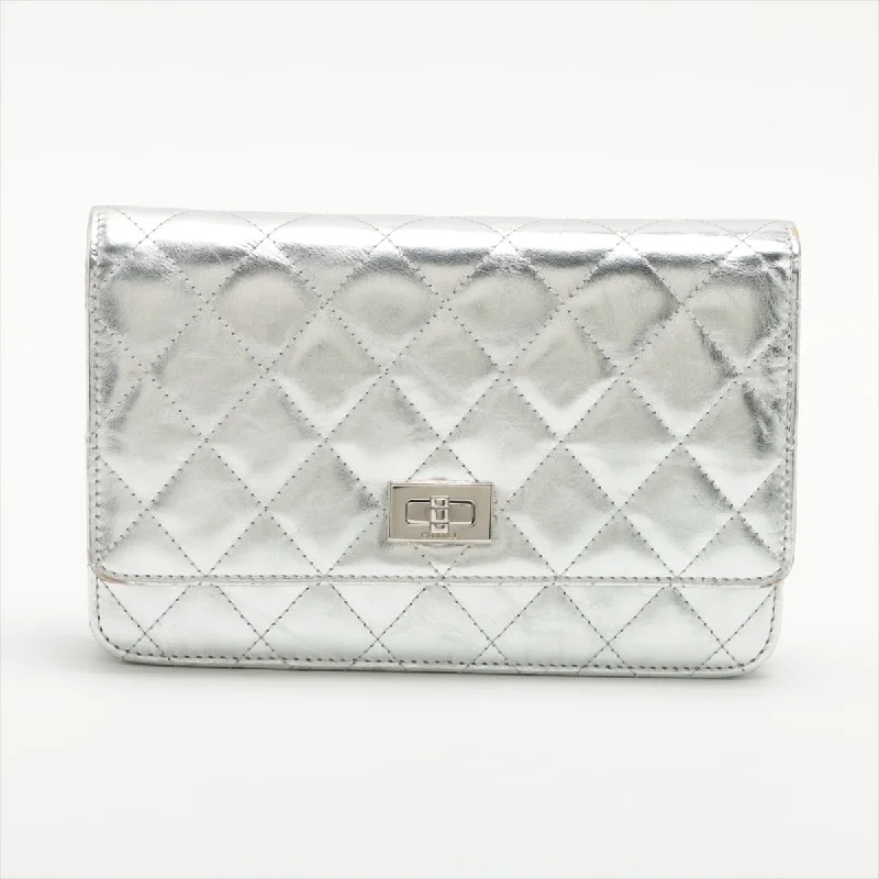 Chanel All - Match Handbag for Versatile StylingChanel 2.55 Leather Chain Wallet Silver Silver