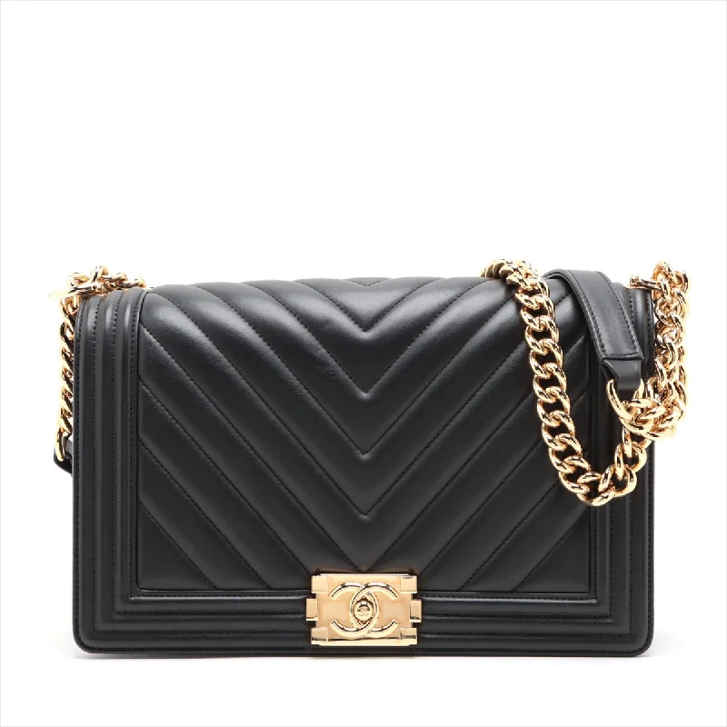 Chanel Handbag with Adjustable Strap for ComfortChanel Boy Chanel 28   Chain Shoulder Bag Black Gold  28th A92193