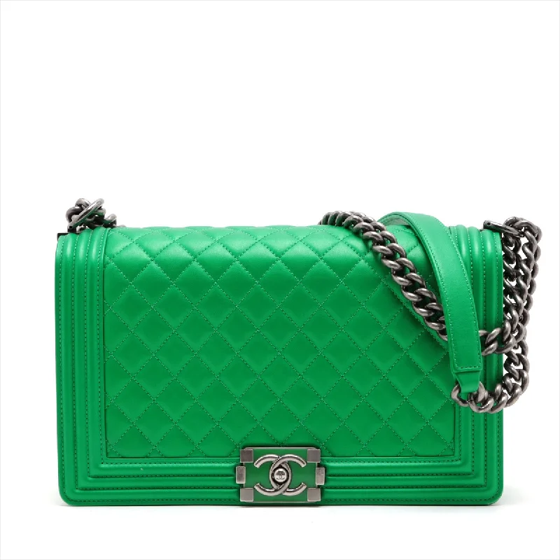 Chanel Colorful Handbag for Spring OutfitsChanel Boy Chanel 28   Chain Shoulder Bag Green Gummetal Gold  20th A92193