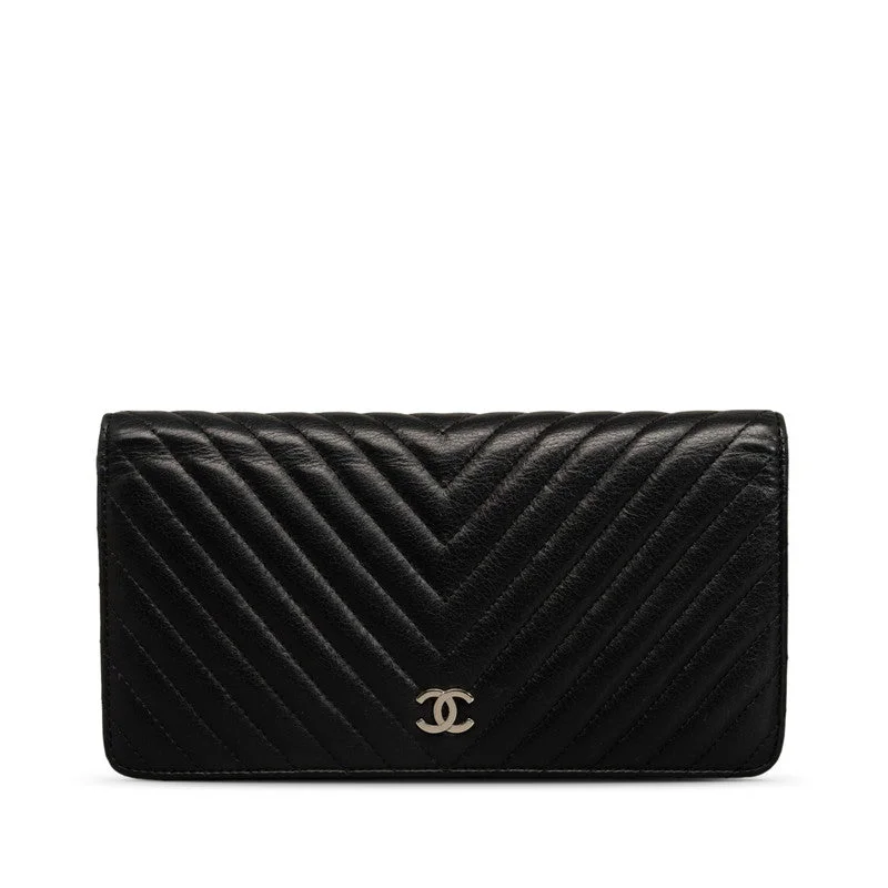 Chanel Limited Edition Handbag for CollectorsChanel Chevron Cocomark V titch Long Wallet Black Silver   CHANEL