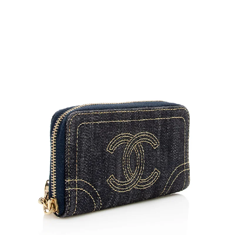 Chanel Lightweight Handbag for Daily ErrandsChanel Denim CC Zip Around Wallet (16443)