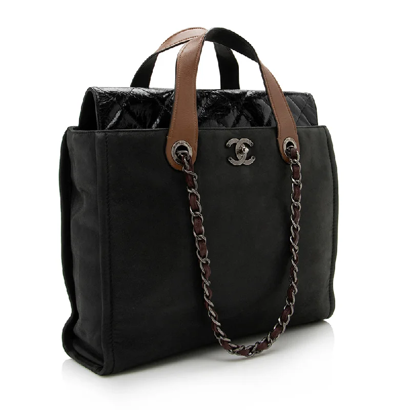 Chanel Handbag with Adjustable Strap for ComfortChanel Glazed Calfskin Portobello Large Tote (16426)