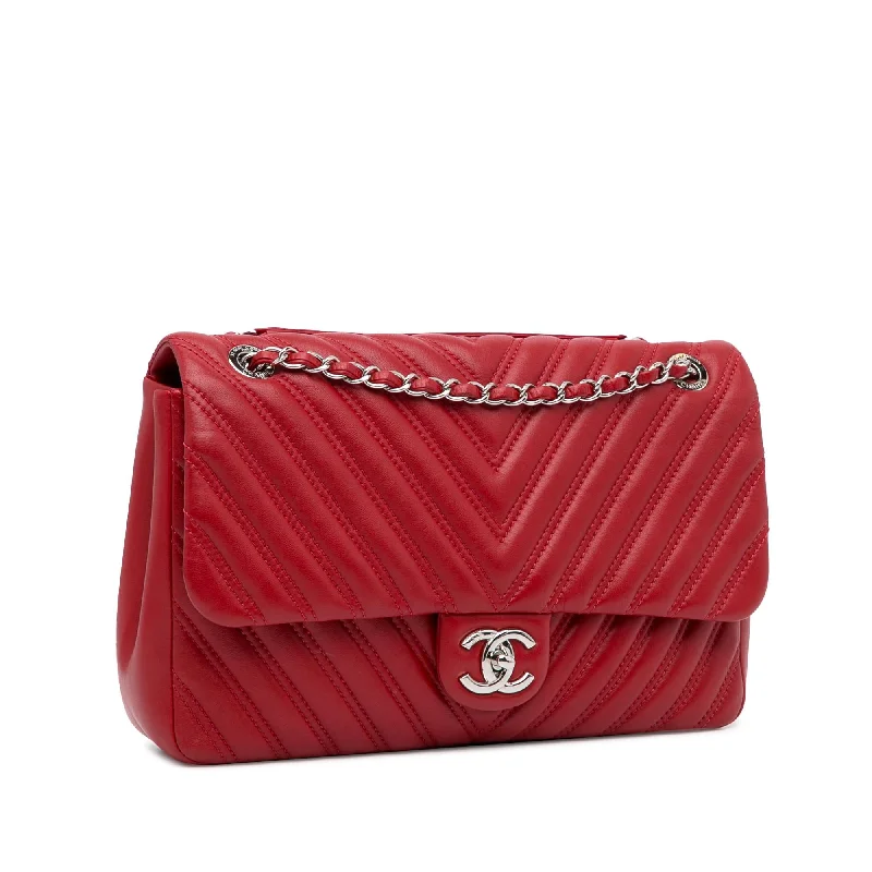 Chanel All - Match Handbag for Versatile StylingChanel Jumbo Chevron Double Flap Bag (FmRuwm)