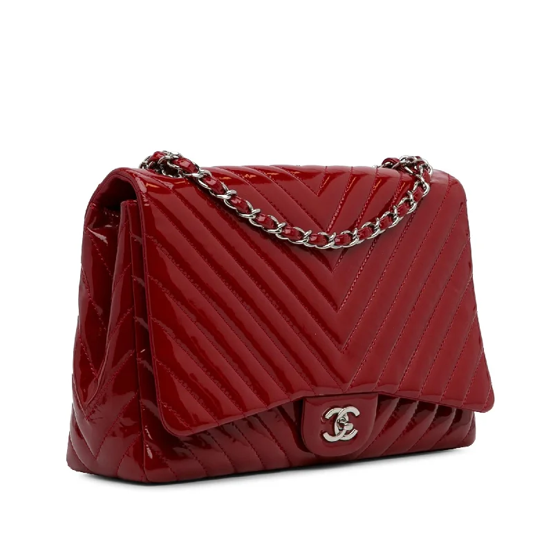 Chanel Colorful Handbag for Spring OutfitsChanel Jumbo Chevron Patent Single Flap (8b5izz)