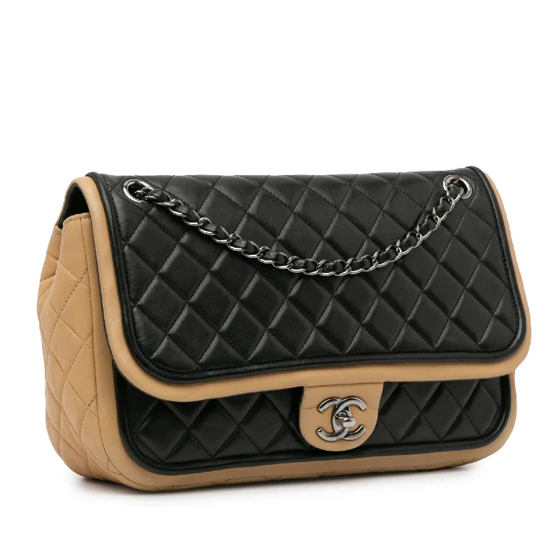 Chanel Classic Flap Bag for Evening PartyChanel Jumbo Classic Bicolor Lambskin Twist Flap (8KW5ON)