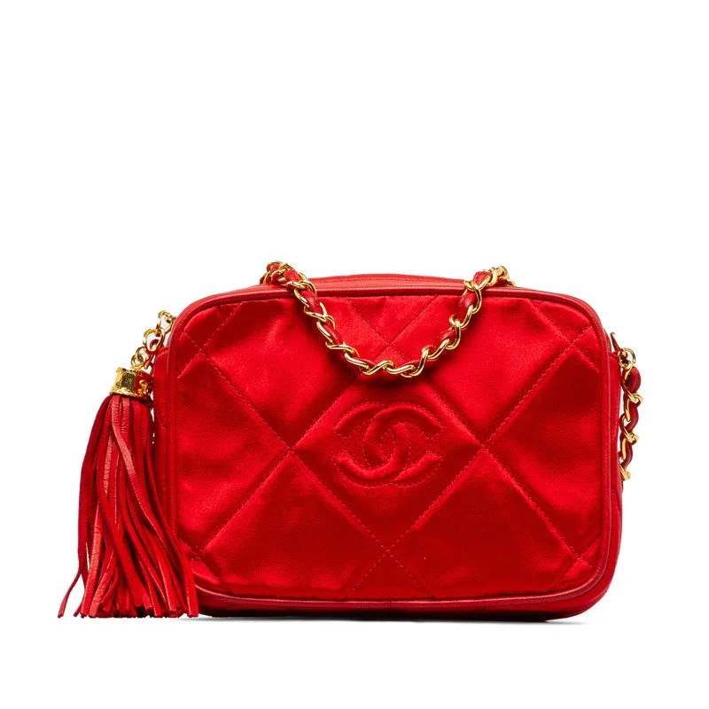 Chanel Medium Tote Bag for Office LadiesChanel Matrases Cocomark Chain Fringe Chain houlder Bag Red Leather Saten  Chanel