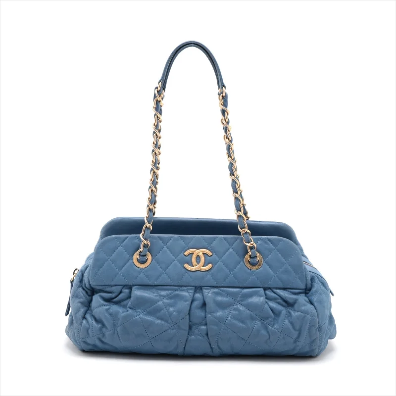 Chanel Black Handbag for Business MeetingsChanel Matrasse  Leather Chain Handbag  Blue Gold  15th