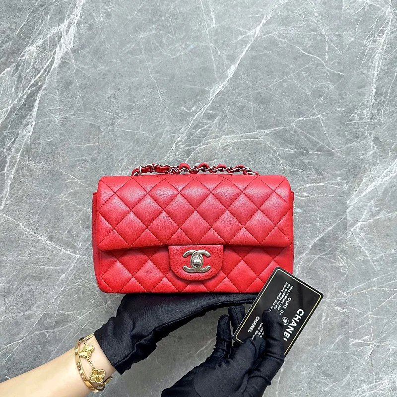 Chanel Medium Tote Bag for Office LadiesMini Rectangular Classic Flap Lambskin Red GHW No 21