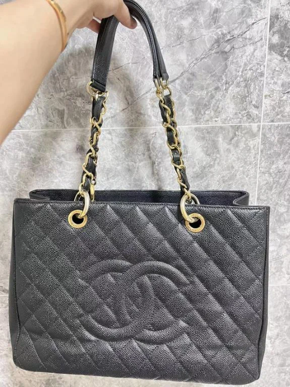 Chanel Chain Strap Handbag for Everyday Use【Clearance】Grand Shopping Tote GST with Gold Hardware