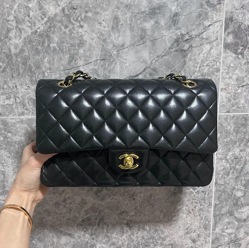 Chanel Black Handbag for Business Meetings[Entrupy Certified] CF Double Lambskin Black Gold hardware