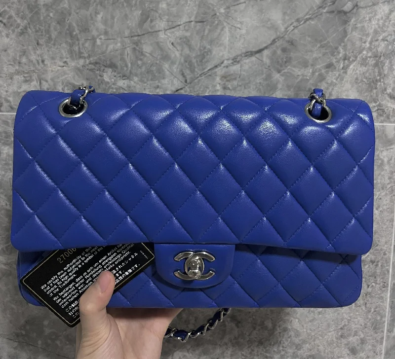 Chanel Classic Flap Bag for Evening Party[Entrupy Certified]Medium CF